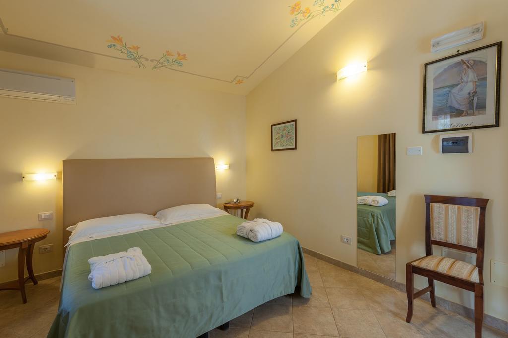 Hotel Saturno Fontepura Saturnia Exterior foto